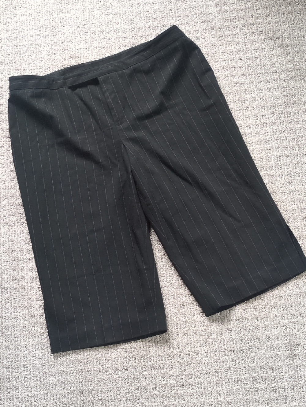 Y2K Nine West Cropped Pinstripe Wide-Leg Pants w/Leg Slit, Size 12